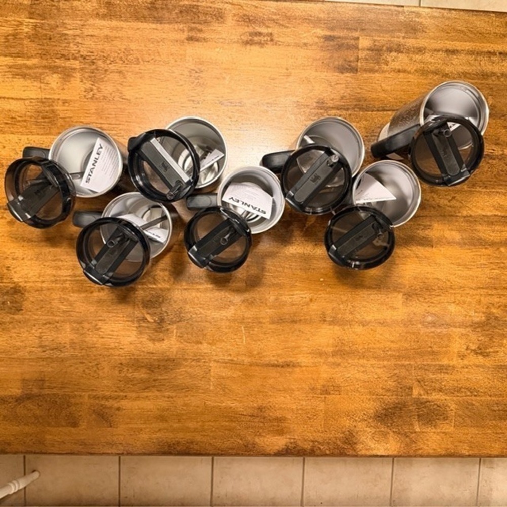 Stanley- Calia 40 oz Flowstate Quencher Tumbler~Black Serpent ~Limited Edition - Picture 3 of 8